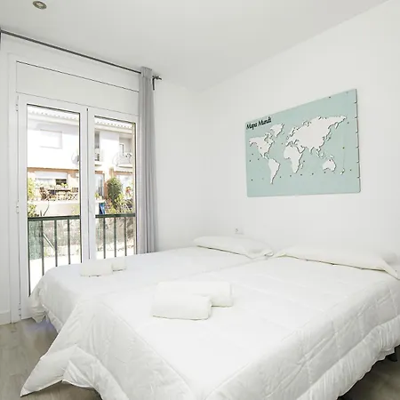 Chalet Casa Con Bonitas Vistas En Montjuic Girona