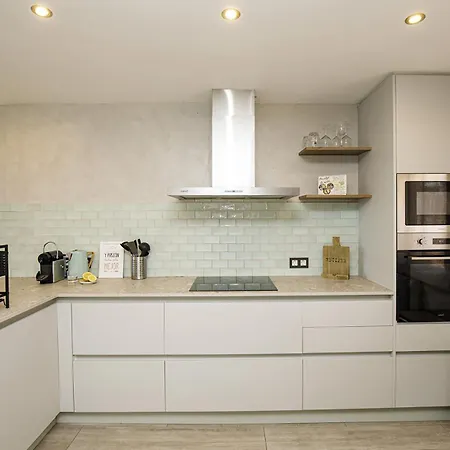 木屋 Casa Con Bonitas Vistas En Montjuic *